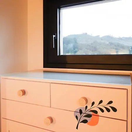 Mc Vega- Mi Casina Con Vistas Al Mar